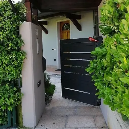 Casa de Férias Stefany Peschiera del Garda
