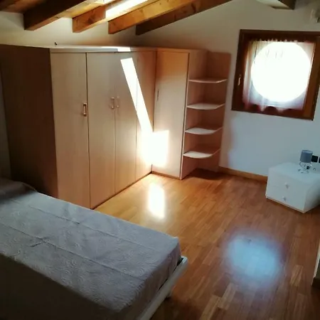 Stefany Casa de Férias Peschiera del Garda